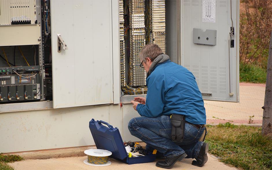  électricien urgence Issou